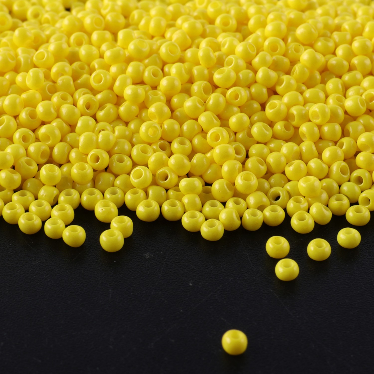 Domestic CJ 11/0 top seed bead - Seed Bead Tube のレビューと価格