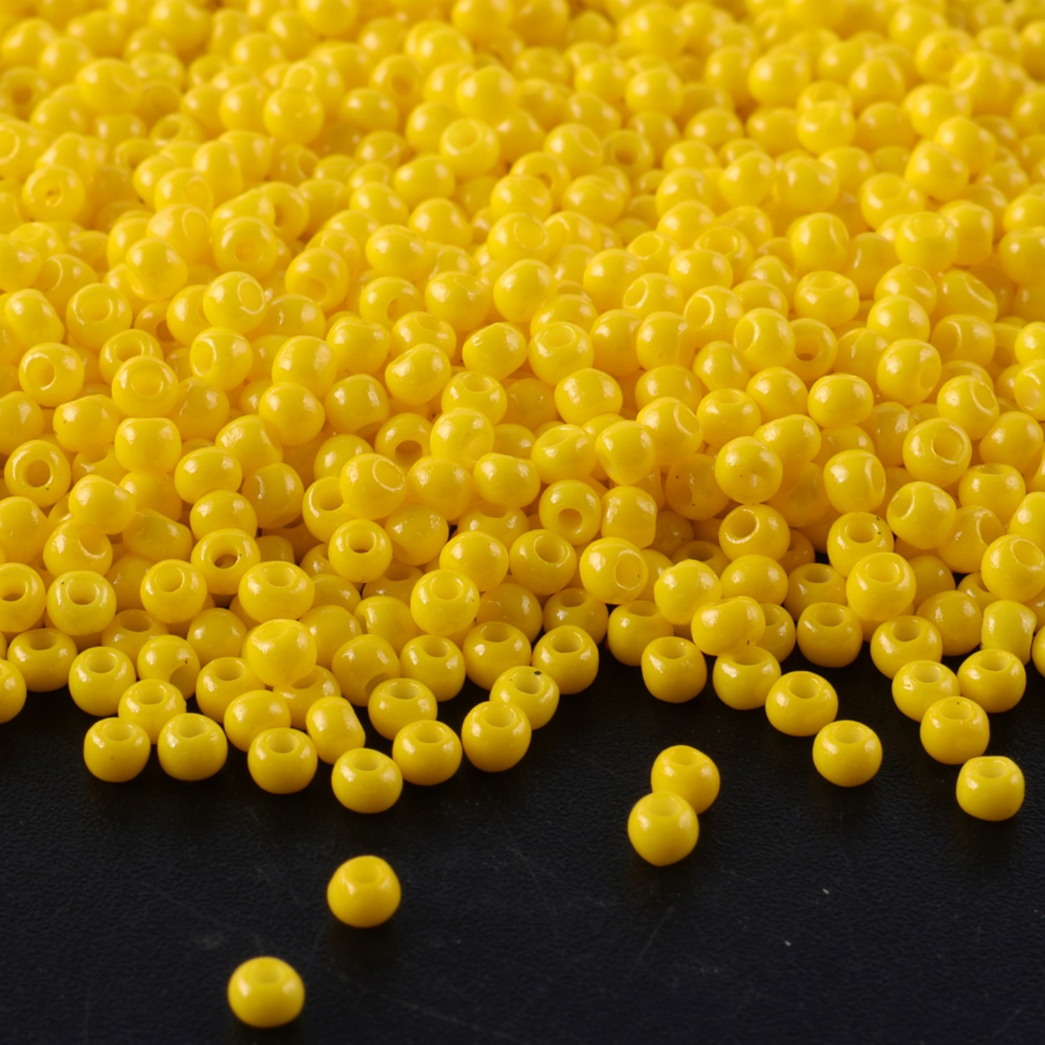 Domestic CJ 11/0 top seed bead - Seed Bead Tube のレビューと価格
